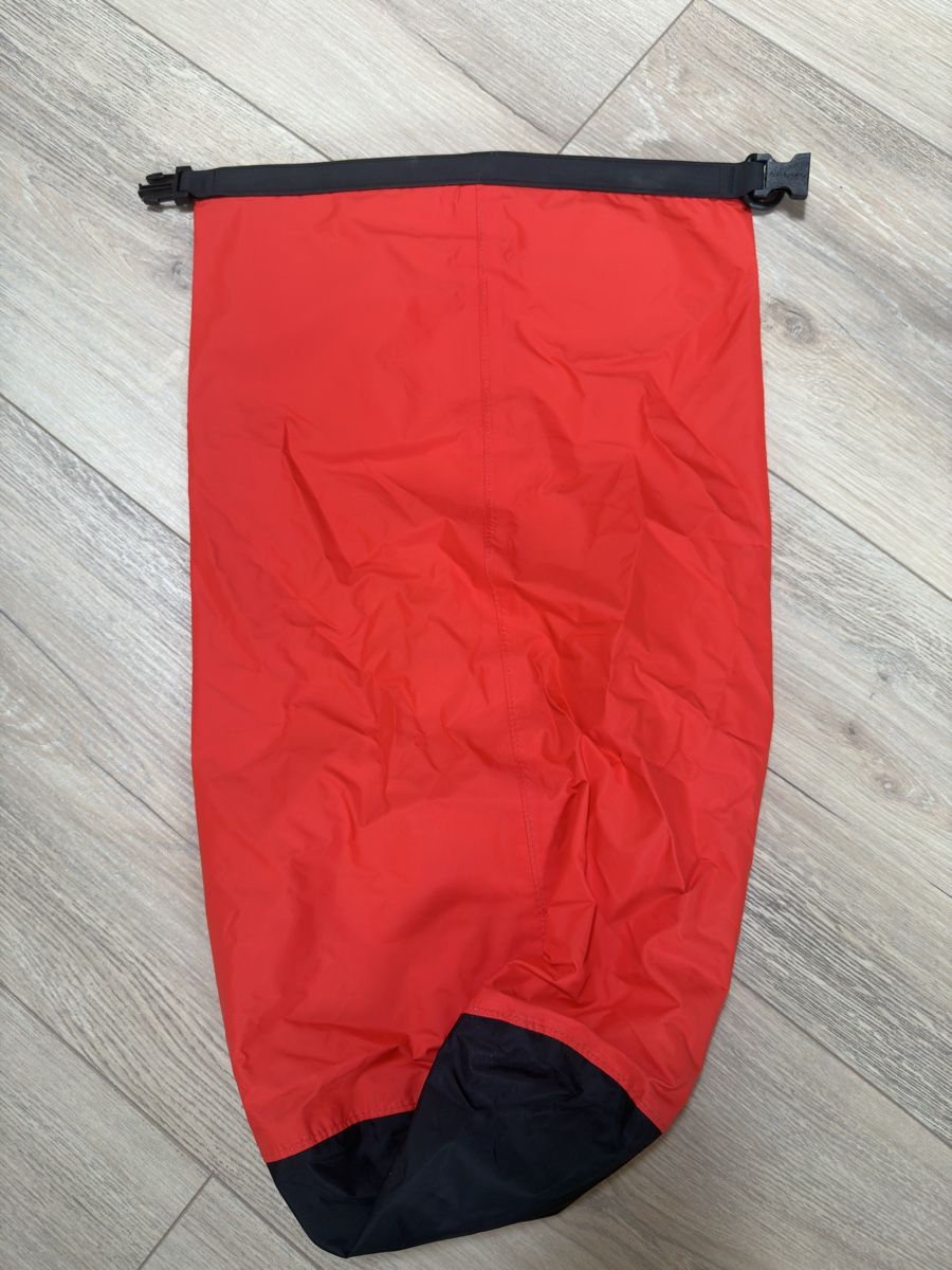 Sea to Summit Borse: Seato Summit Wasserdichter Sack 15L neu – Nuovo (secondo la descrizione) da Sarmenstorf venduto da Nathaliie_21 1