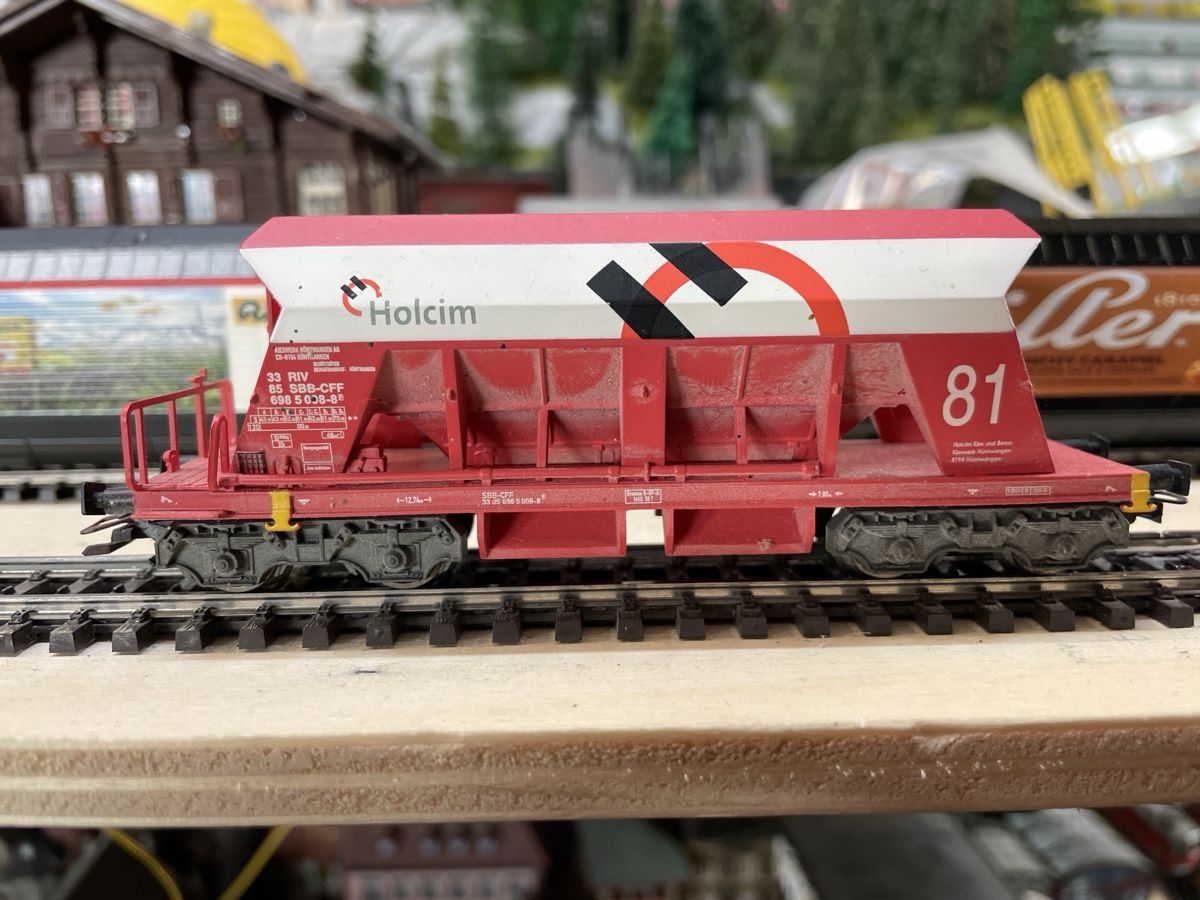 Liliput Modelleisenbahnen: Liliput SBB CFF Holcim 81  – Neu (gemäss Beschreibung) aus Gossau SG von Krokodil344