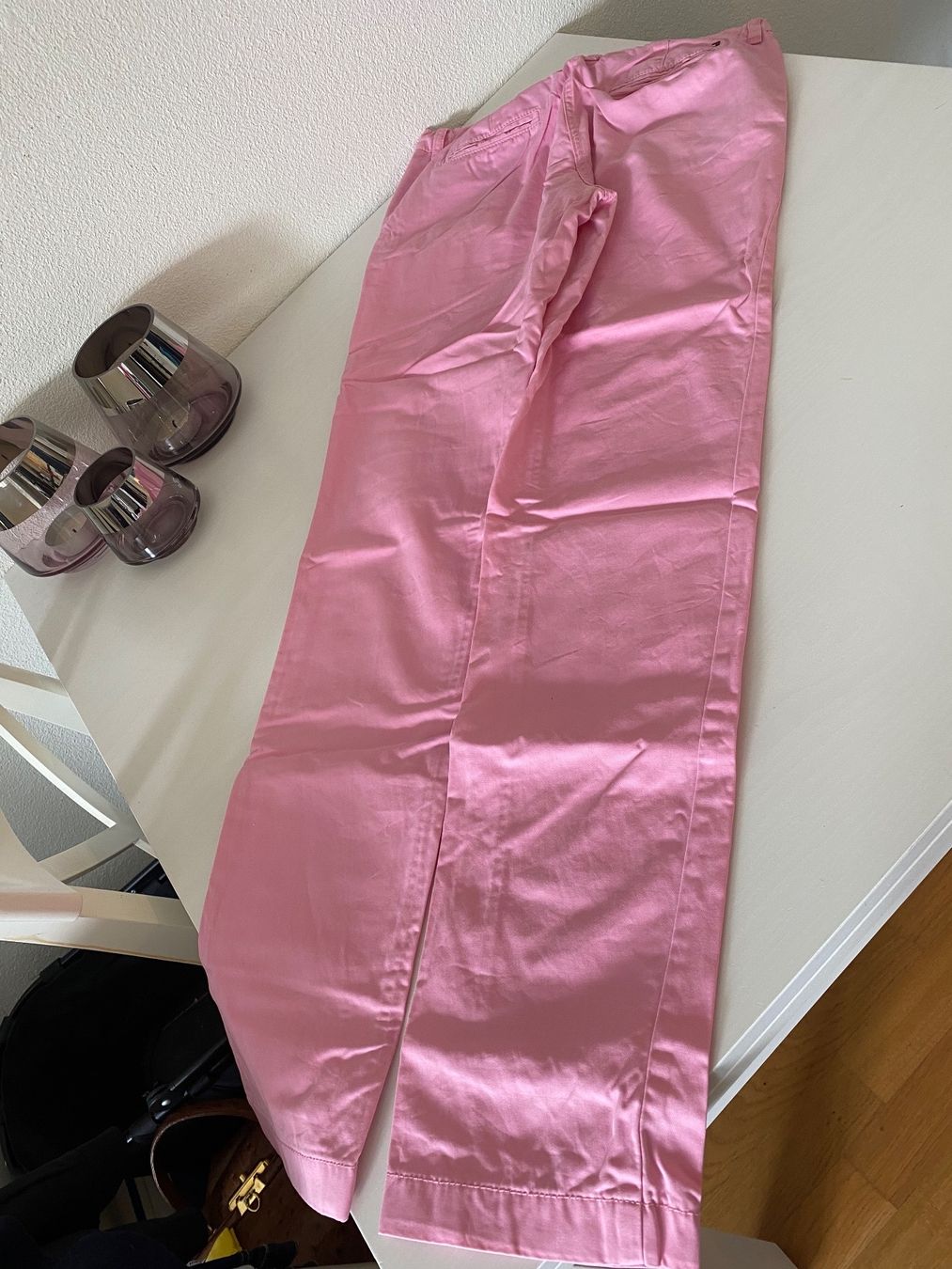 Tommy Hilfiger Pantaloni: Tommy Hilfiger Hose 34/36 rosa – Usato da Oberglatt ZH venduto da jul_nhy7 1