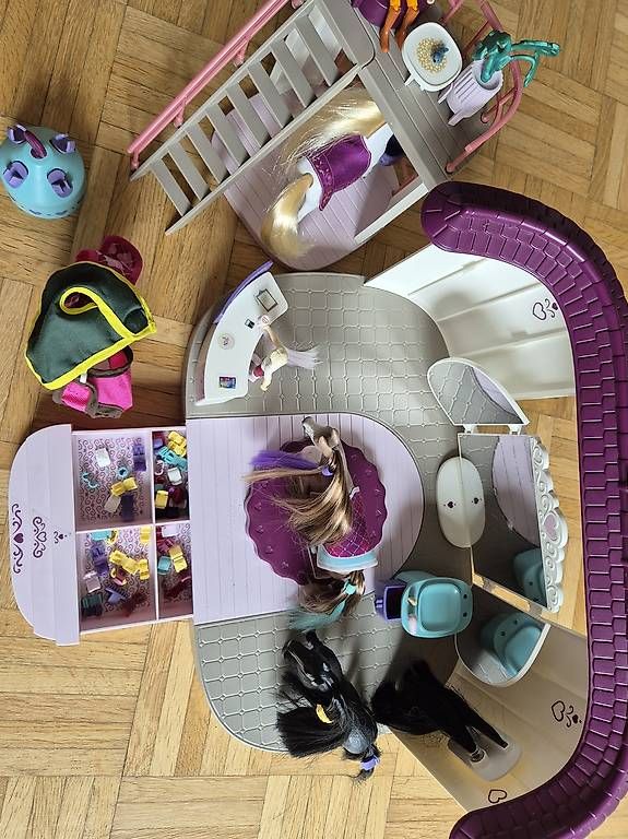 Jouets: Schleich Frisiersalon – D'occasion à Uttigen par Aenneli33 1
