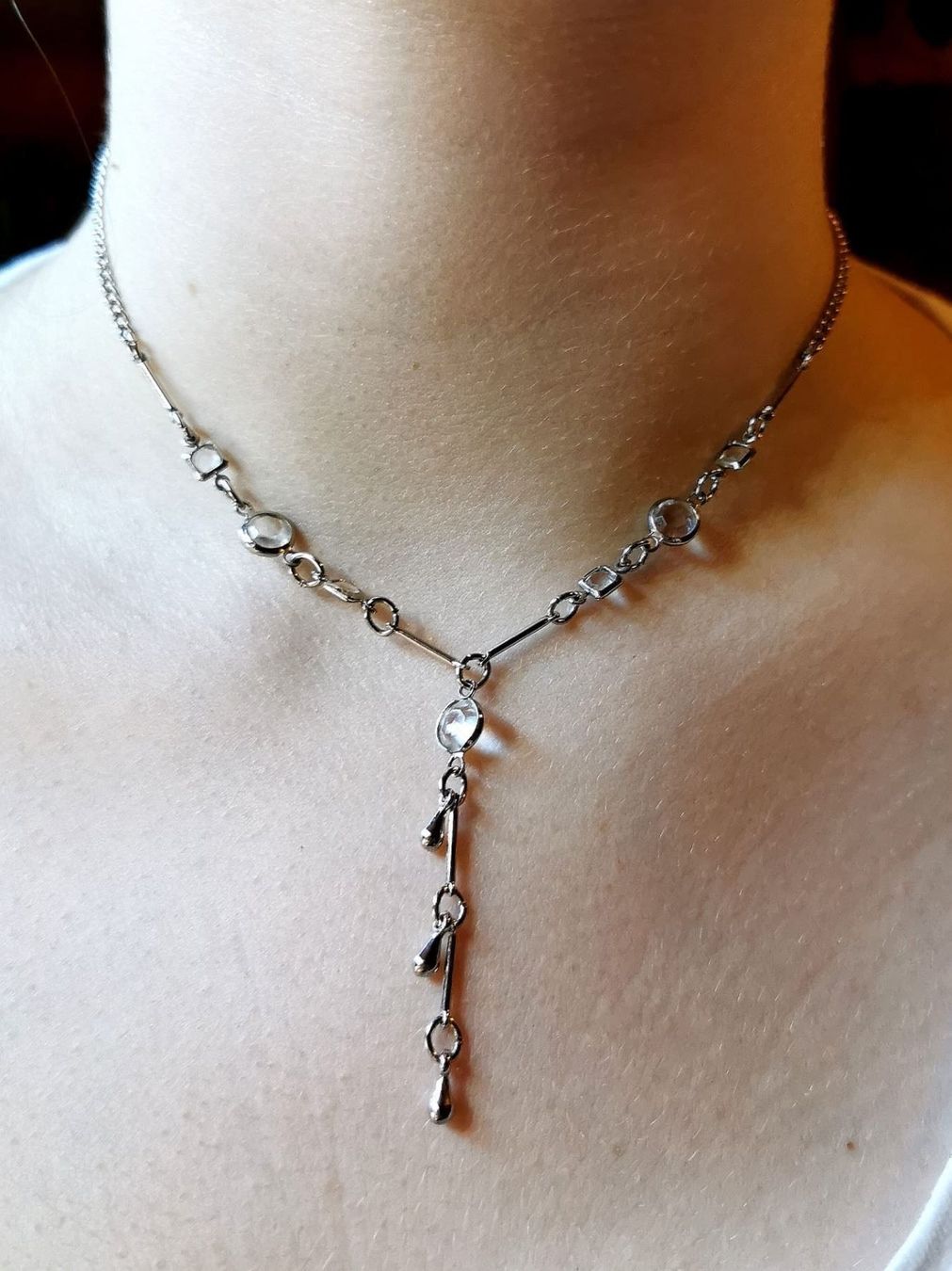 Ketten: Collier argenté ras-le-cou – Neu (gemäss Beschreibung) aus Veyrier von Leilazizou