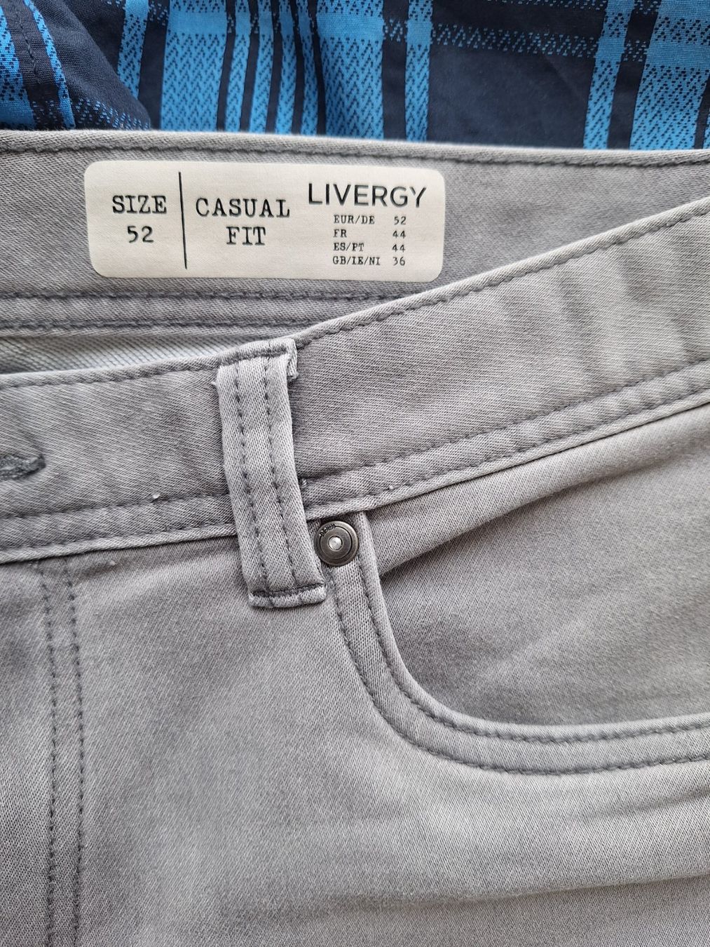 C&A Kleiderpakete & -sets: Sommerset: Kurzarmhemd und Kurzhose – Gebraucht aus Dietlikon von Pgm16 1