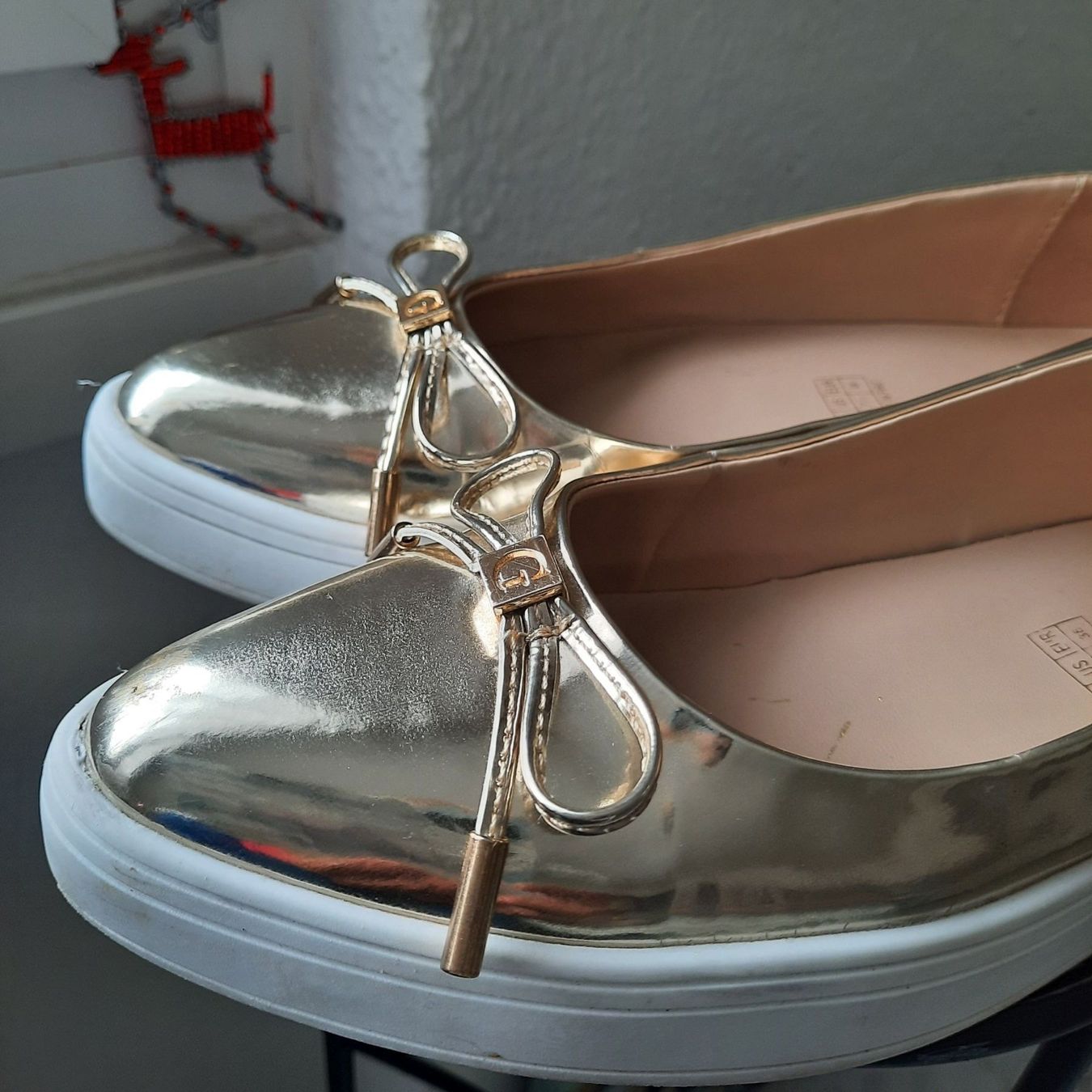 Guess Damenschuhe: GUESS  HALBSCHUHE, GR.38 – Gebraucht aus Hinwil von Wuschi40 6
