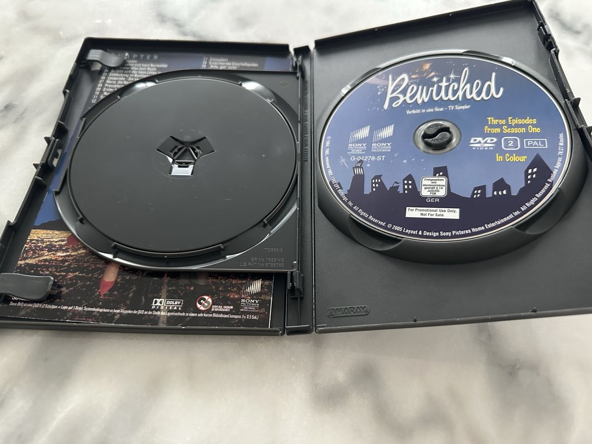 Tutti i DVDs: Verliebt in eine Hexe DVD Special Edition – Usato da Bülach venduto da Chati_ 3