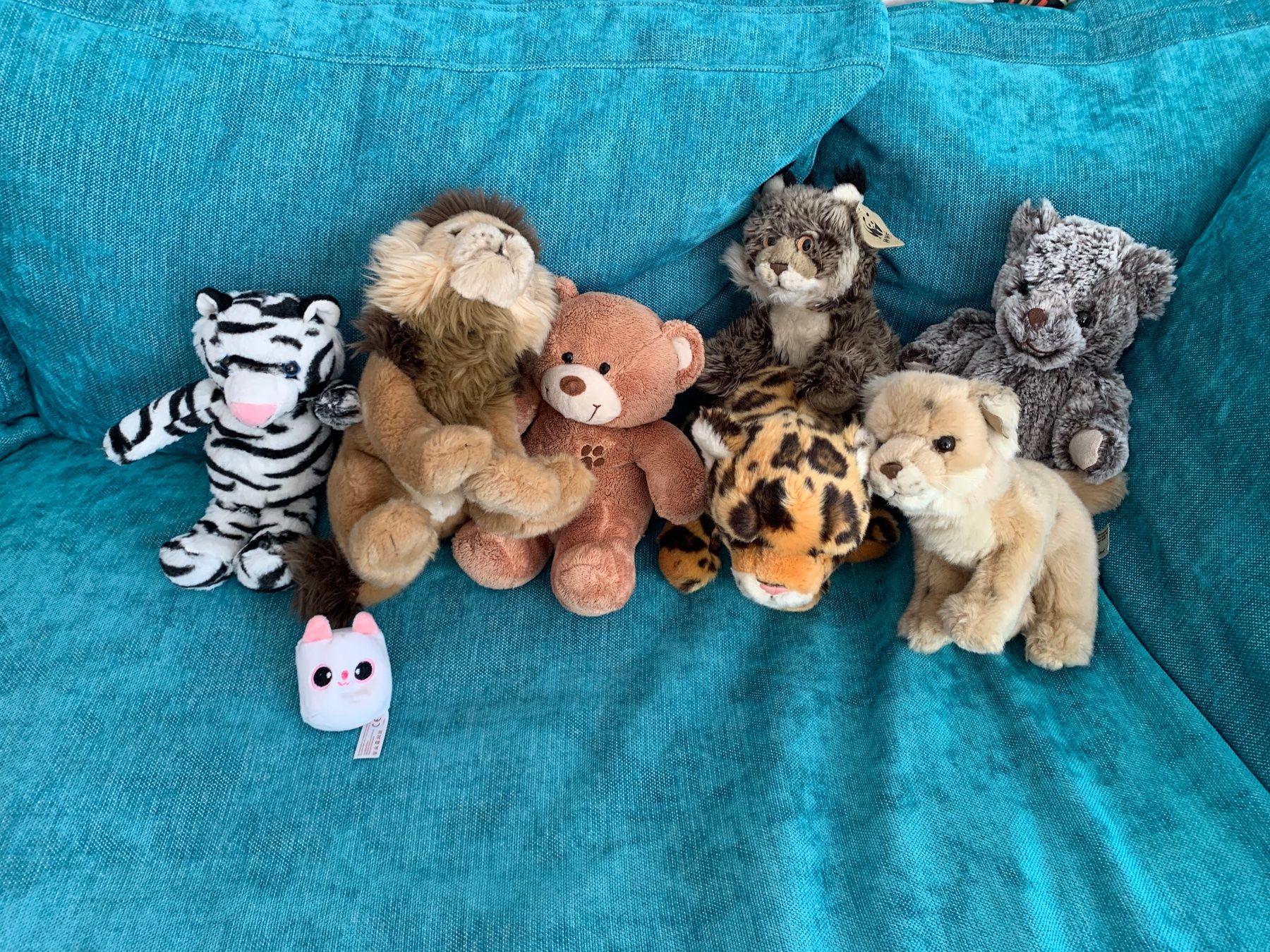WWF Spielzeuge: WWF Kuscheltier Sammlung: Löwe, Tiger, Bär, Zebra & Co. – Gebraucht aus Meiringen von Jackwashere