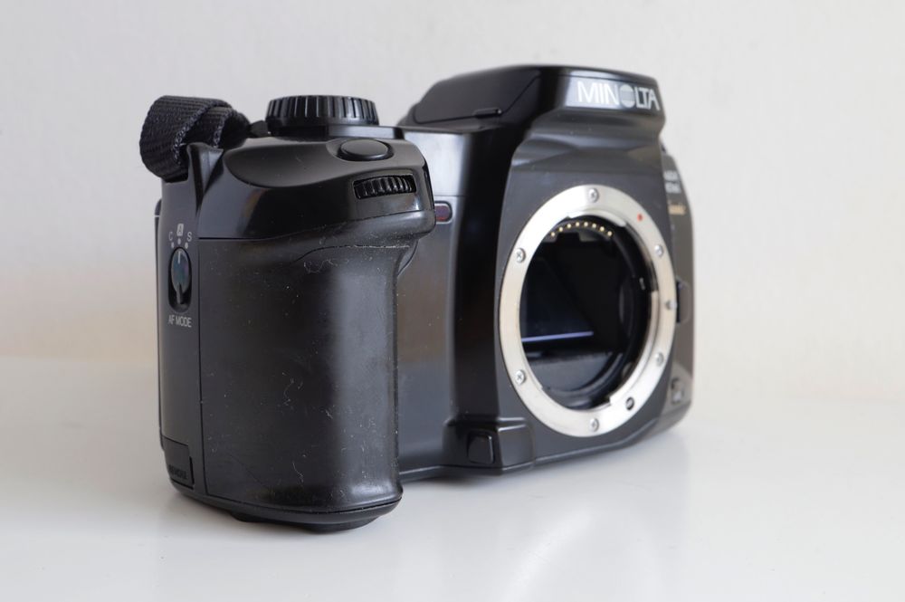 Minolta Dynax 600si Classic - Grainlab