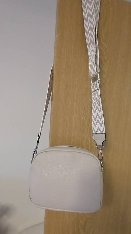 Borse da donna: Damen Handtasche  – Usato da Wallisellen venduto da alj_cr5c 2