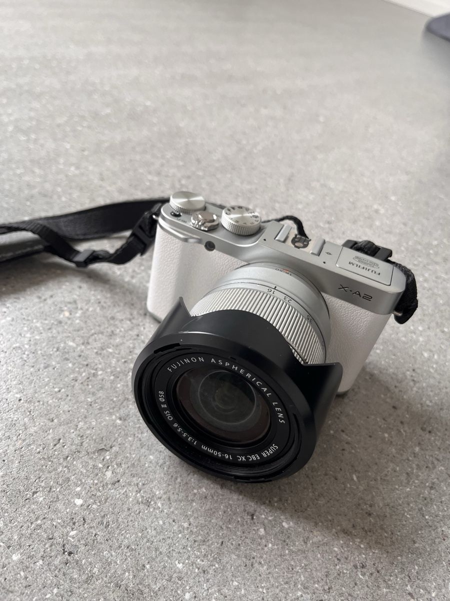 Fujifilm Kamera: Fujifilm X-A2 – Gebraucht aus Gross von manon_a