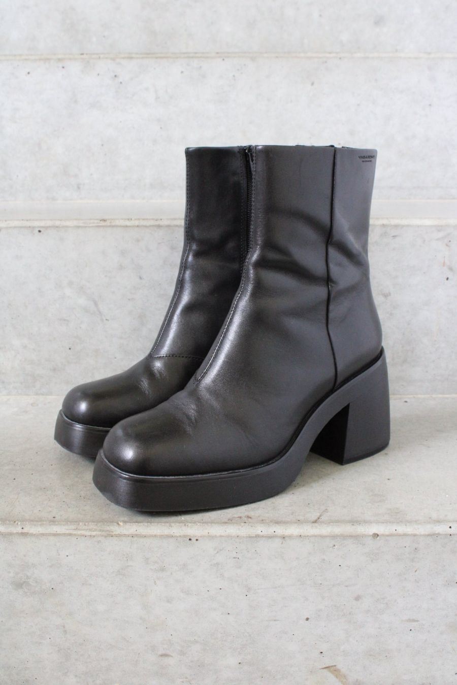 Vagabond Scarpe da donna: Vagabond Brooke Boots – Nuovo (secondo la descrizione) da St. Gallen venduto da look-twice