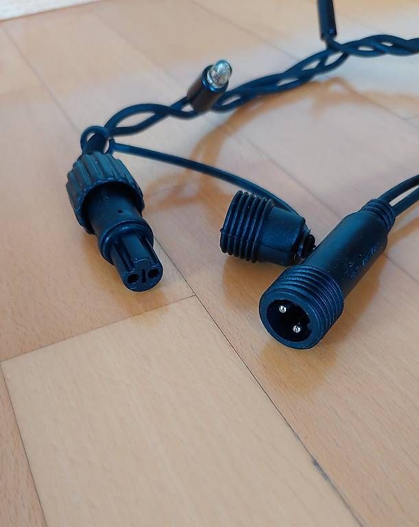 Guirlandes lumineuses: Lichterketten für Out- oder Indoor – D'occasion à Ibach par col_n2cs 1