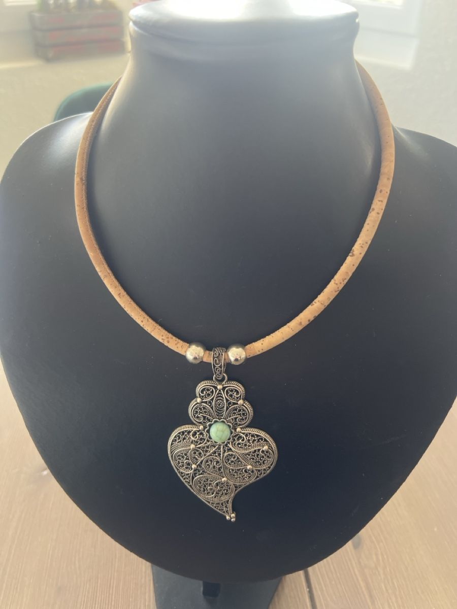 Catenine: Schöne Kette mit Anhänger  – Usato da Seon venduto da Sunny-Schmuck78