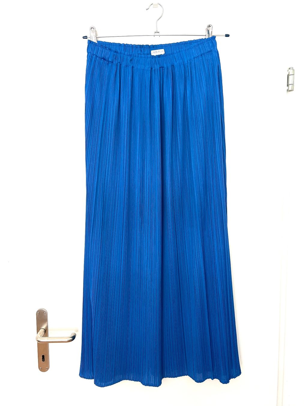 Issey Miyake Gonne: Maxi Rock von Miyake Gr. 5 – Usato da Binningen venduto da criss-cross 1