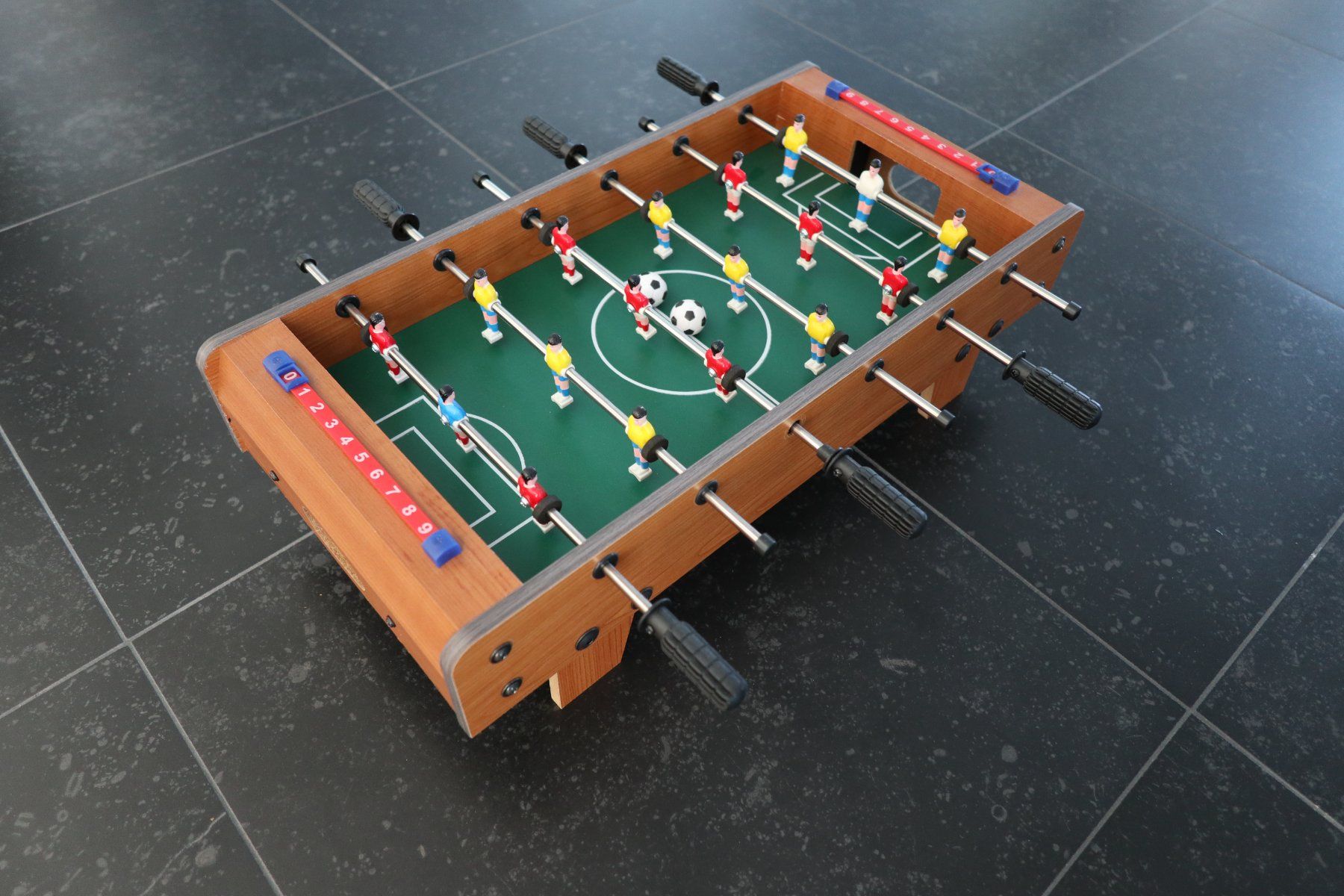 Giochi: Tischfussball Spiel mini – Usato da Wädenswil venduto da Diddl4u