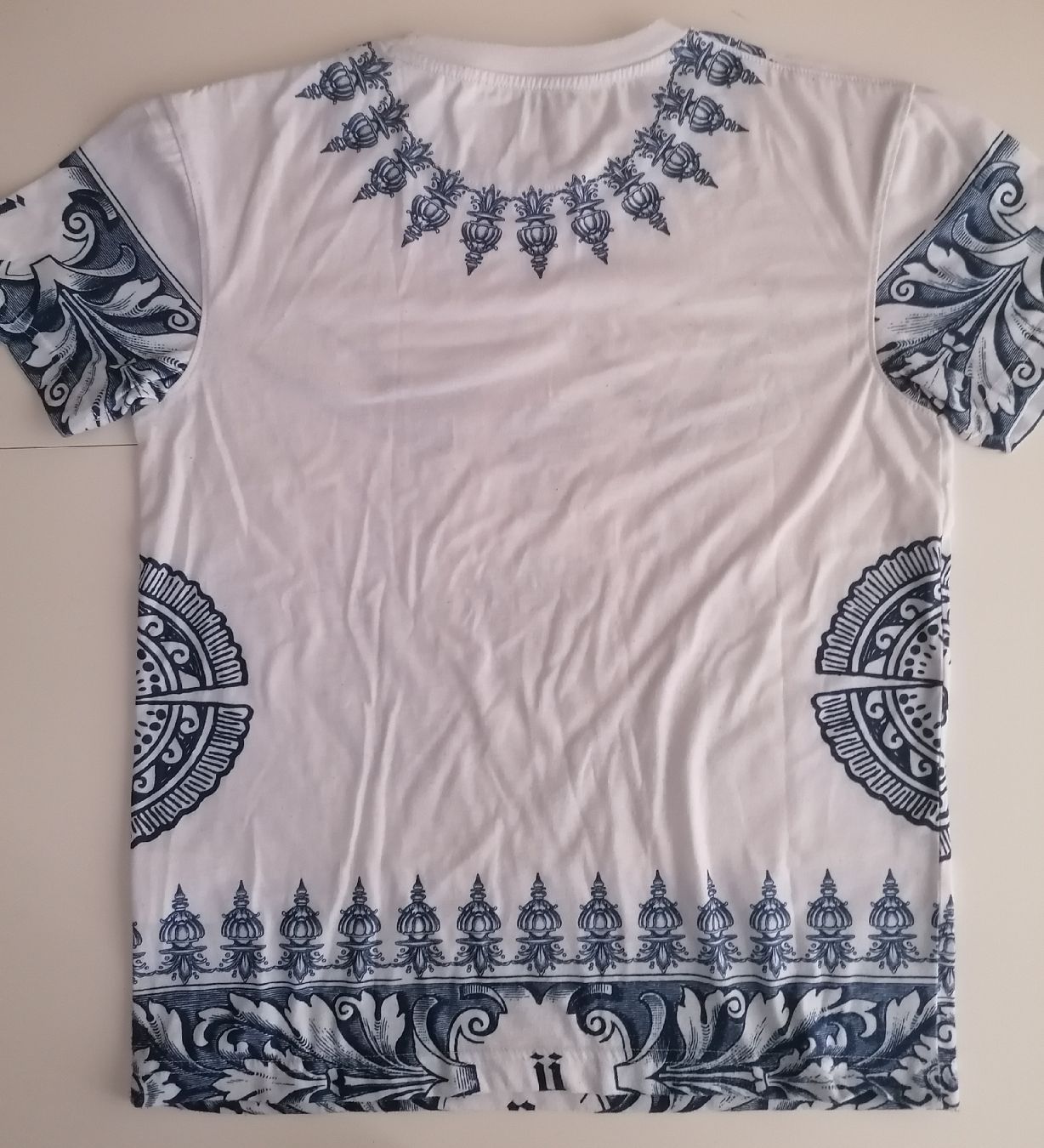 Lotti di vestiti: Lot tshirts Ünkut  – Usato da Ecublens VD venduto da Loic_LivresEtLettres 6