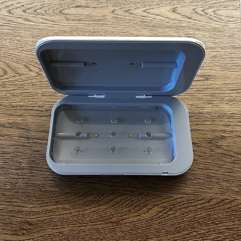 Pasti del neonato: Sanihero Smartphone UV-Sterilizer S1 – Usato da Solothurn venduto da Juliasju
