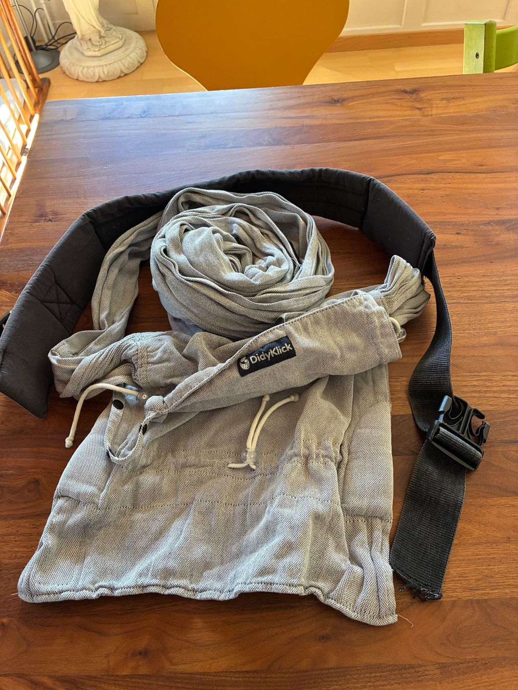 Didymos Porte-bébés ventraux & dorsaux: Didyklick Babytrage Half-Buckle – D'occasion à Rorschach par Reha09