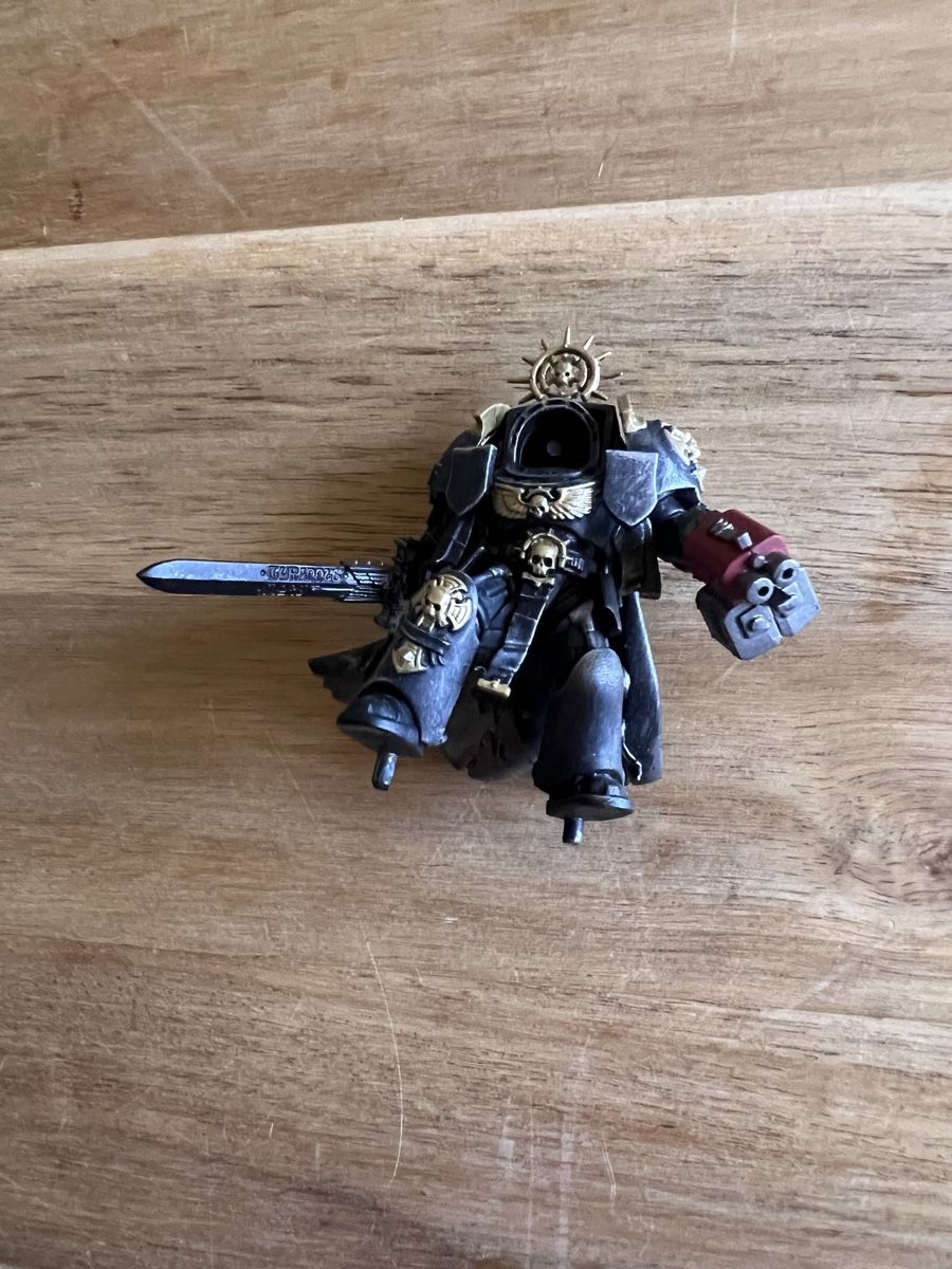 Statuette: Captain in Terminatorrüstung Warhammer 40k Space Marines – Usato da Bülach venduto da chevelle77 3