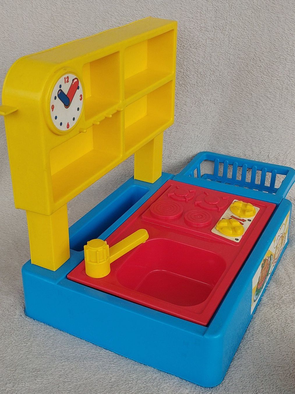 Giocattoli: Vintage Spielzeug-Küche – Usato da Strengelbach venduto da Phorensic_30 3