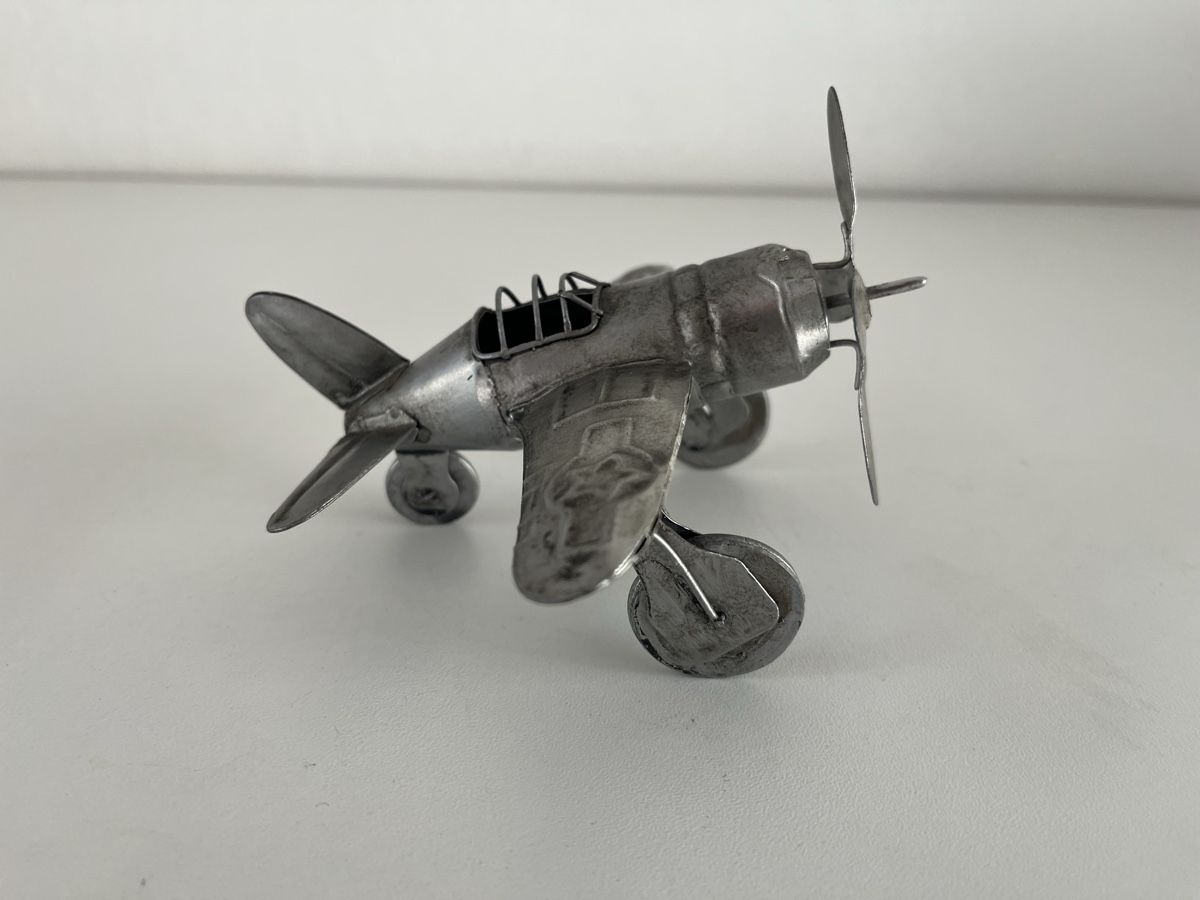 Kit di modellismo & Modellini statici: Flugzeug Modell aus Metallblech – Usato da Wetzikon ZH venduto da seli03 4