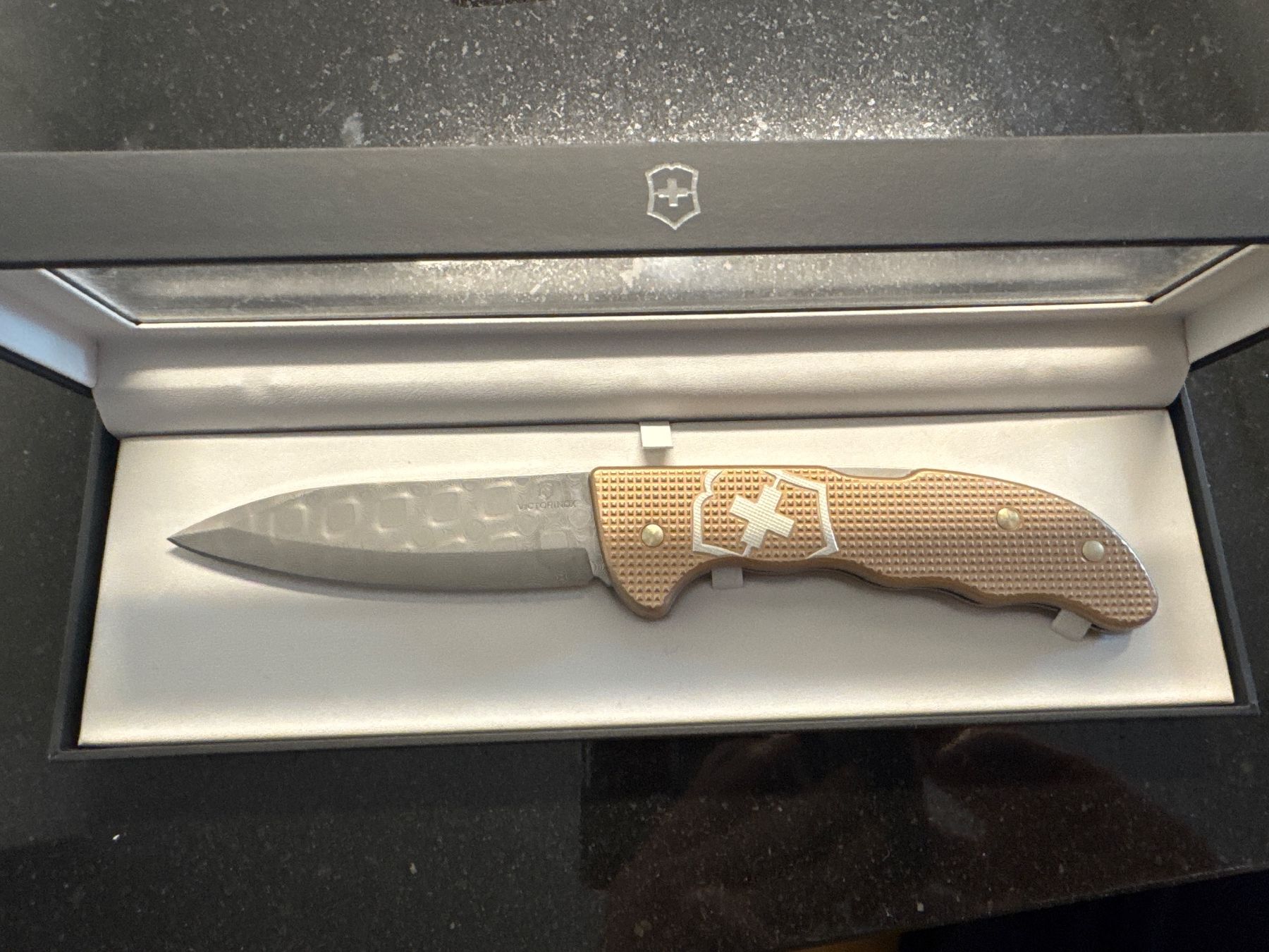 Victorinox Taschenmesser: Victorinox Limited Edition 2020 – Neu und originalverpackt aus Neuhausen am Rheinfall von Charli001 3
