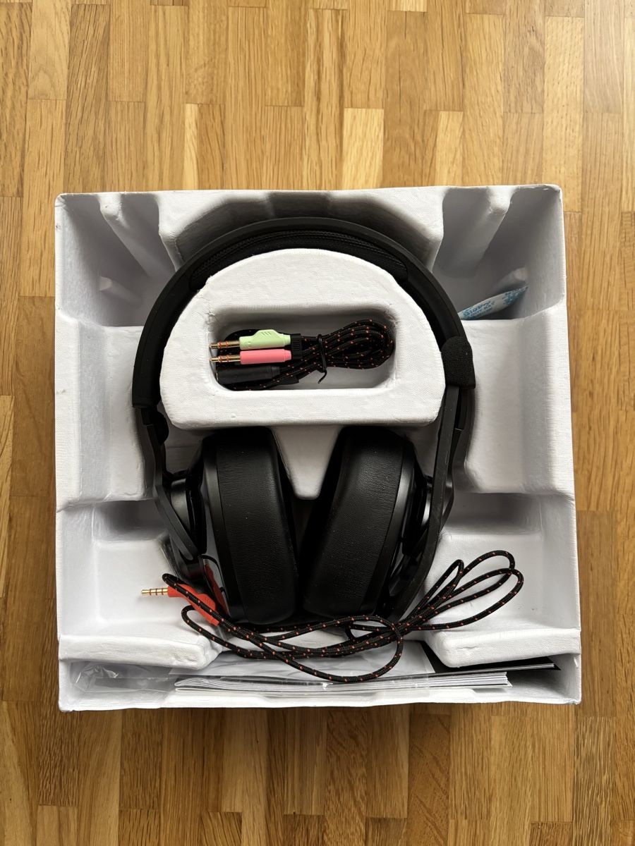 JBL Cuffie: Casque Gaming - JBL Quantum 200 – Nuovo (secondo la descrizione) da Bière venduto da Ariannael 3