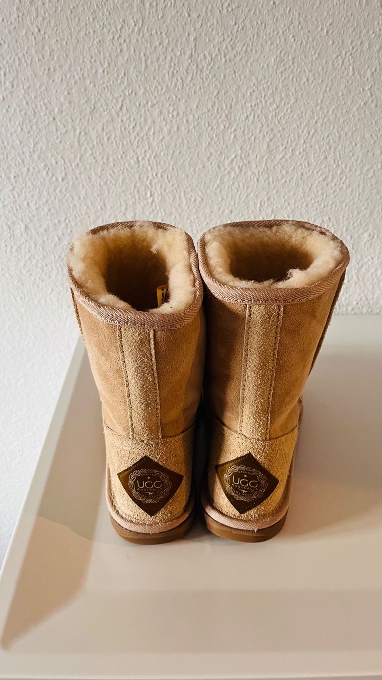Ugg Herrenschuhe: neue original australische Ugg boots – Neu (gemäss Beschreibung) aus Zürich von soda_pop 1