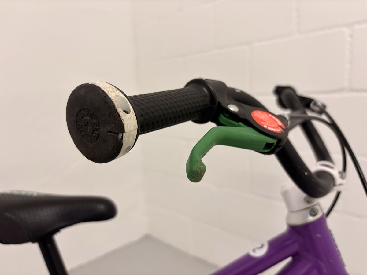 Woom Vélos: Woom 2 Kindervelo – D'occasion à Schwarzenburg par Zbinden133 5