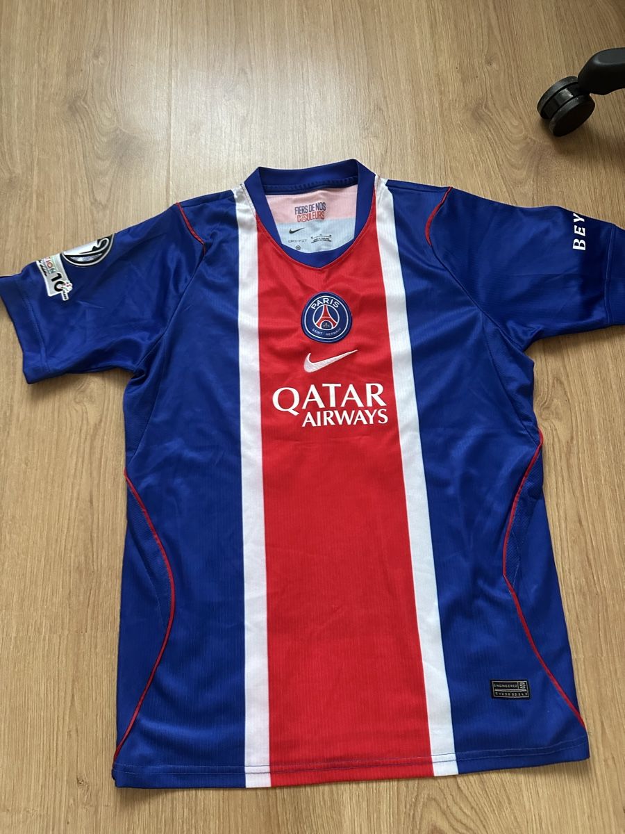Leibchen & Hosen: PSG - Doue Trikot M – Neu (gemäss Beschreibung) aus Weinfelden von oem_ntq9