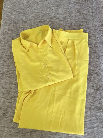 Sommer-Set, leichte luftige Bluse mit Anzugshosen Stil