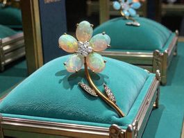 TIFFANY & CO, Opal - Diamanten - Blumenbrosche