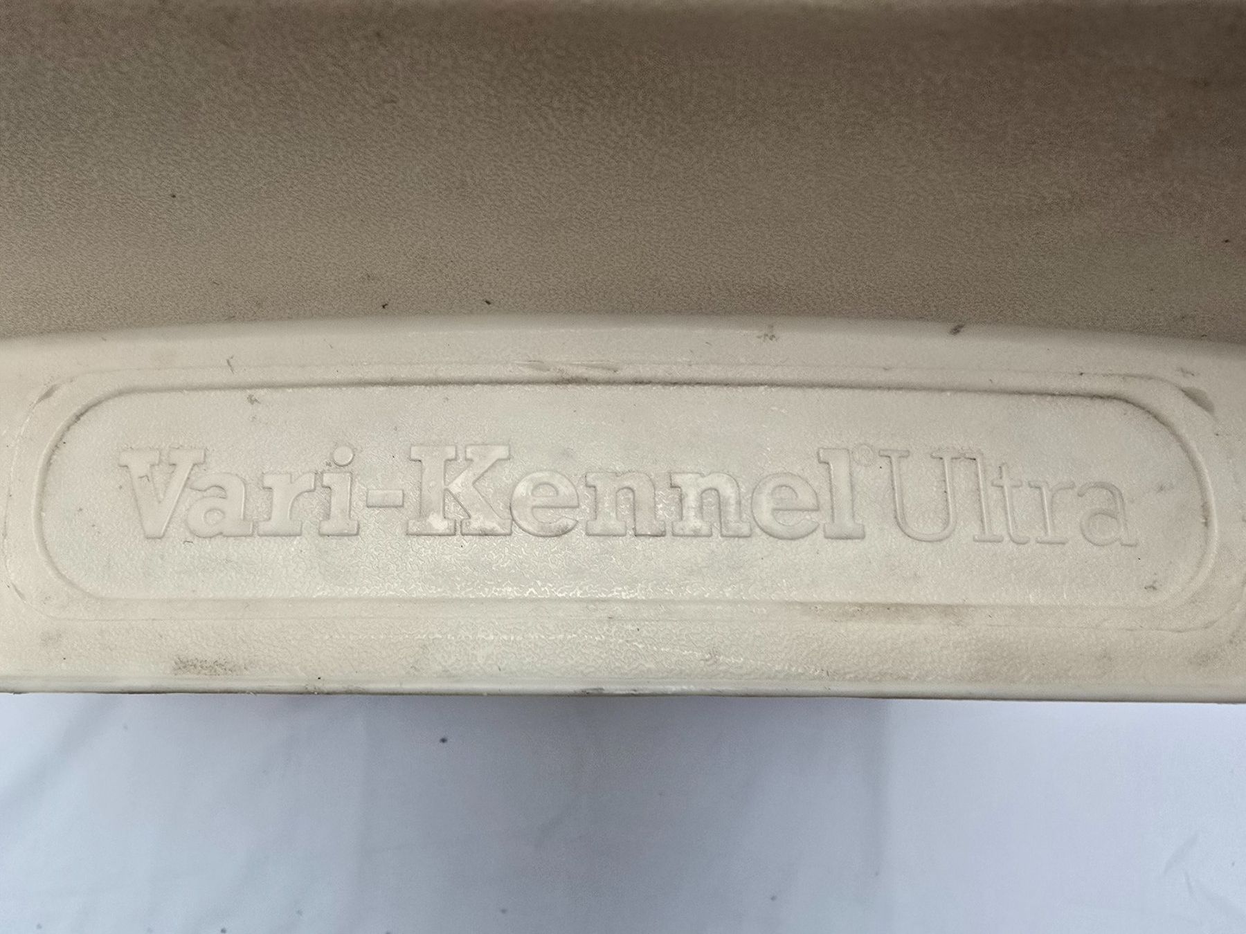 Käfige, Transport & Sicherheit: Hundetransportbox – Gebraucht aus Wetzikon ZH von Inhes1 5