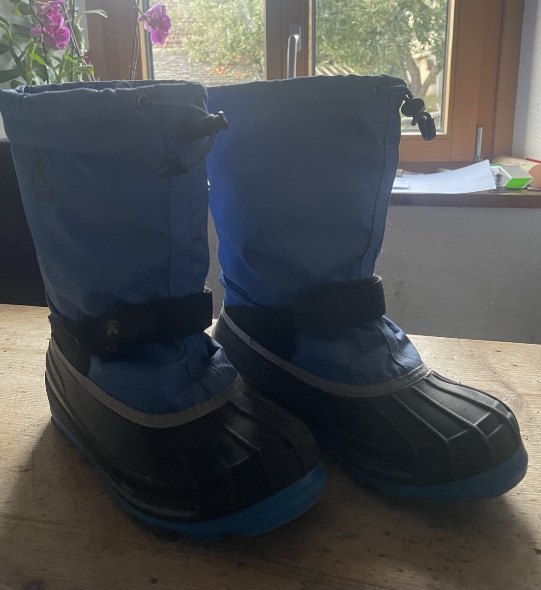 Kamik Scarpe per ragazzi: Kamik Kinderschuhe – Usato da Sarn venduto da pla_mb5v