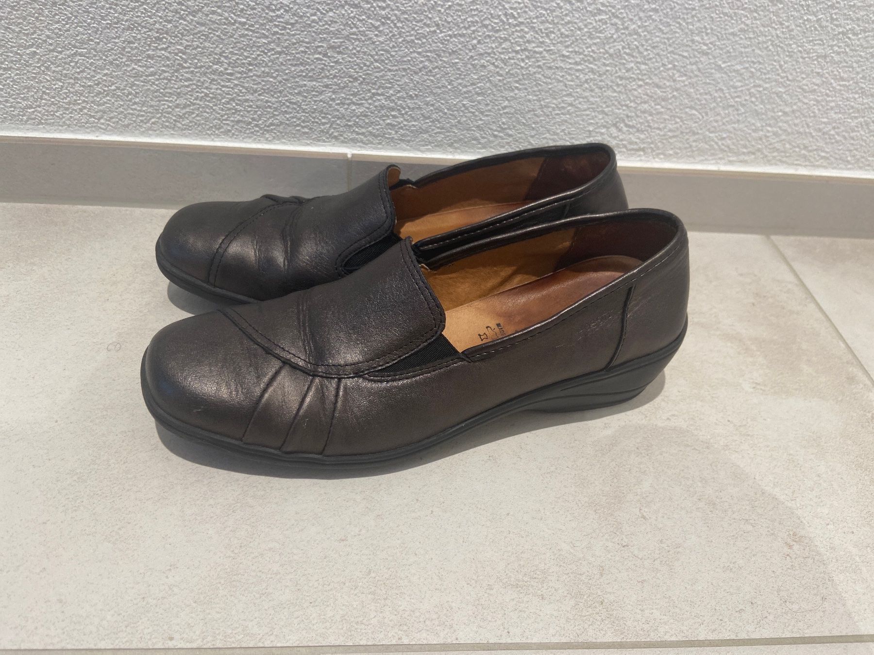 Scarpe da donna: Braune Damen Leder Schuhe – Usato da Zug venduto da Hehe