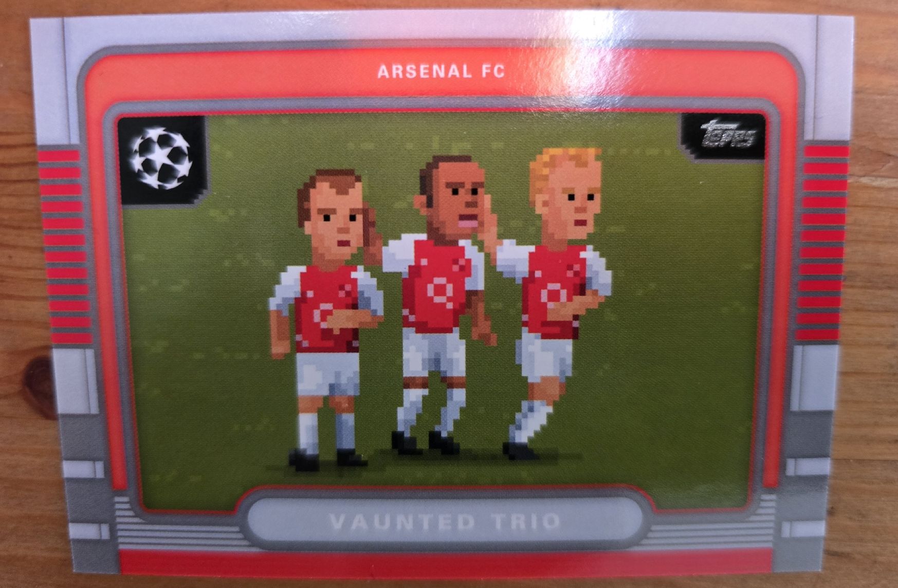 Topps Sammelbilder & Trading cards: Topps UCC Vaunted Trio 8bit Arsenal – Neu (gemäss Beschreibung) aus St. Gallen von SaintCity