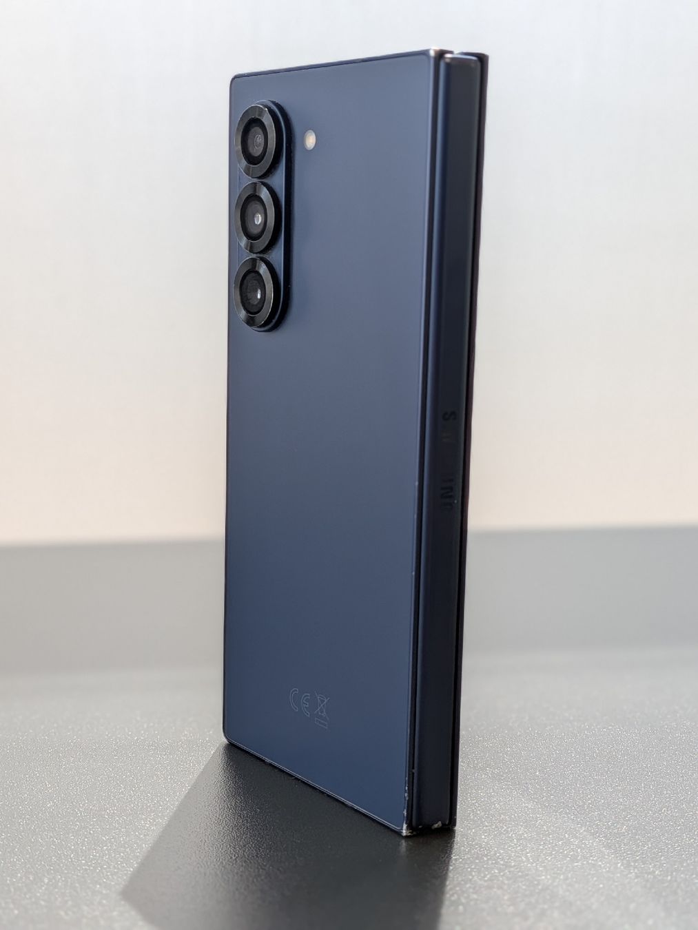 Samsung Telefoni cellulari / Smartphones: Samsung Galaxy Z Fold 6 dunkelblau – Usato da Wila venduto da she_zp9l 4