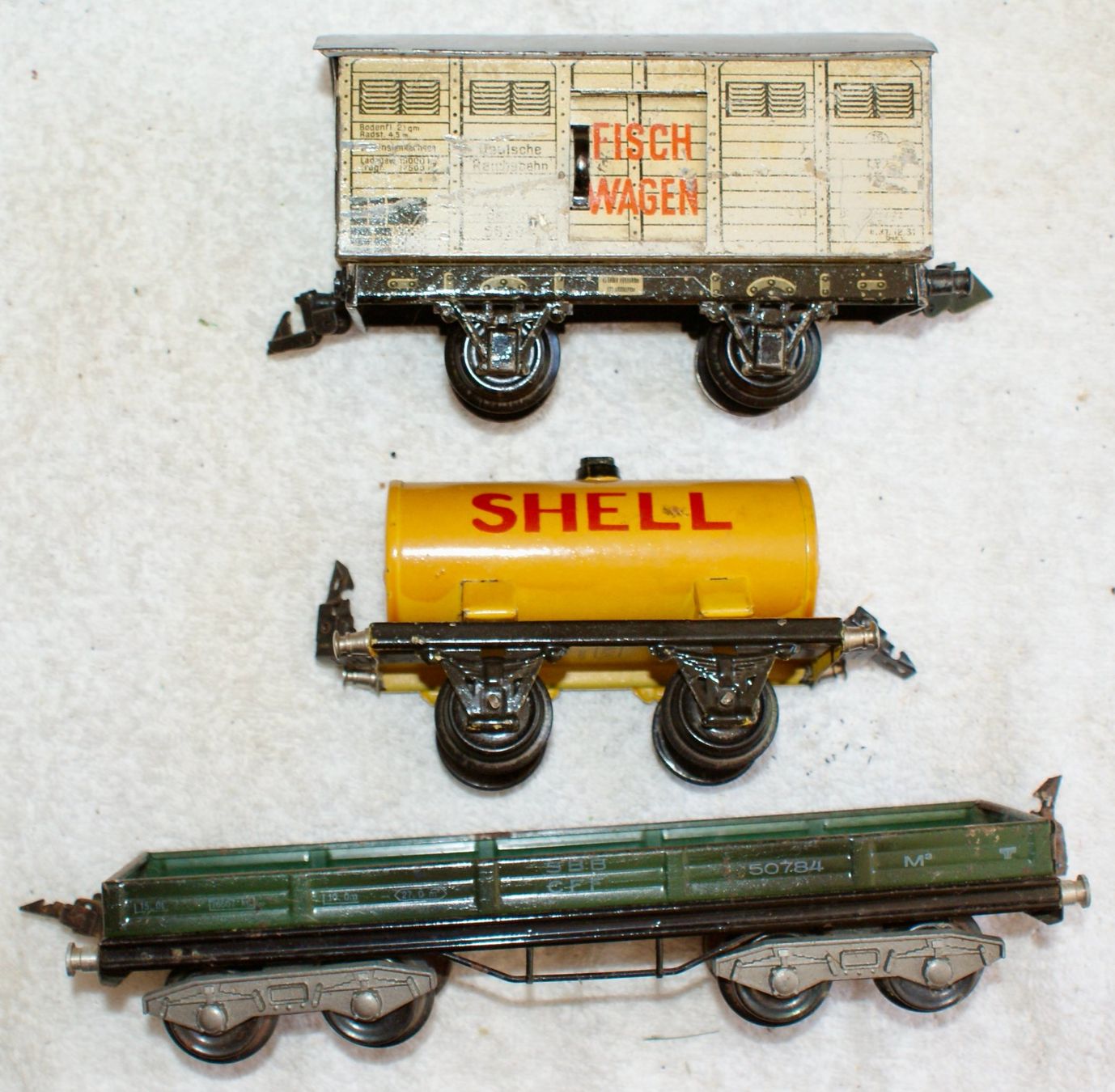 Märklin Modellini di ferrovie: 3 wagons Marklin et autre ,  échelle 0 – Usato da Morrens VD venduto da alain50 1