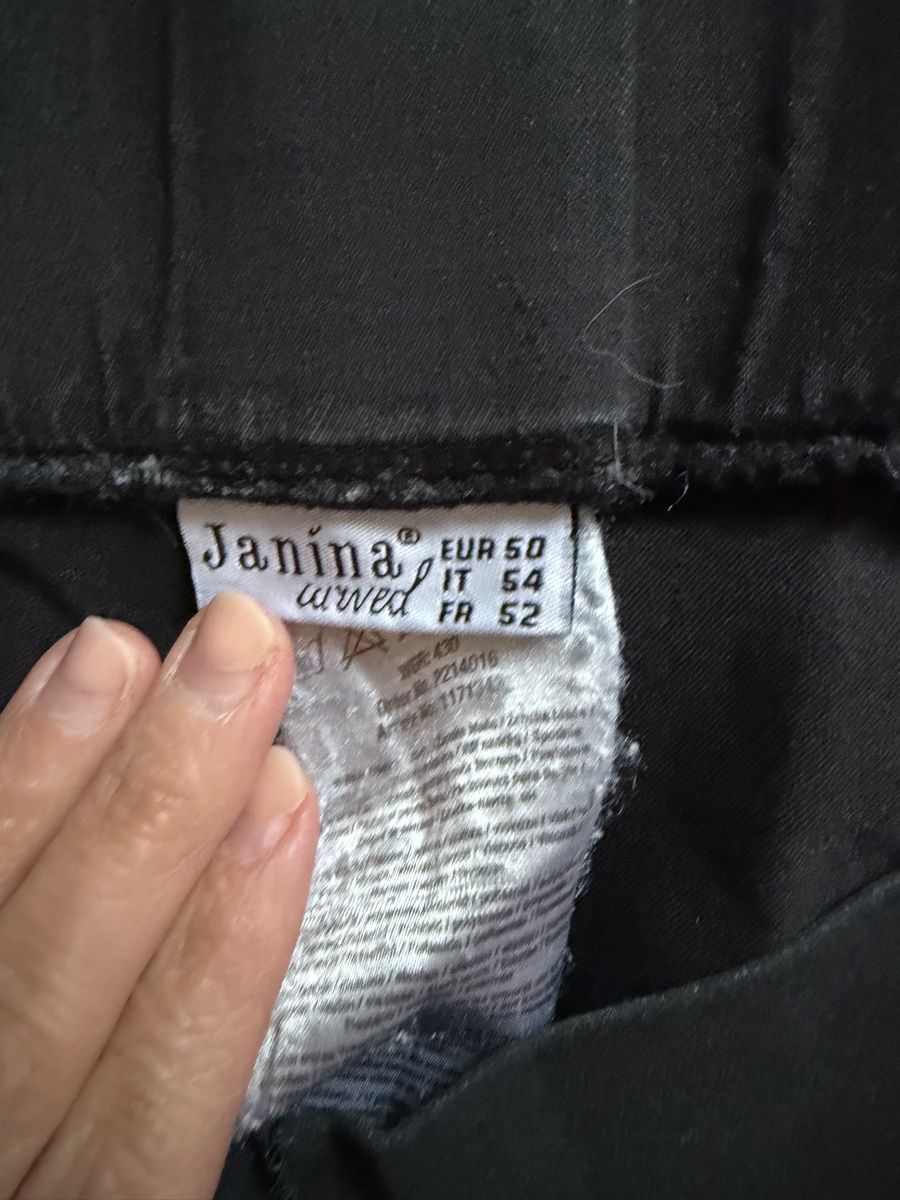 Pantaloni: Janina Curved Hose, schwarz, Gr. 50 – Usato da Mosnang venduto da Dojajolele 2