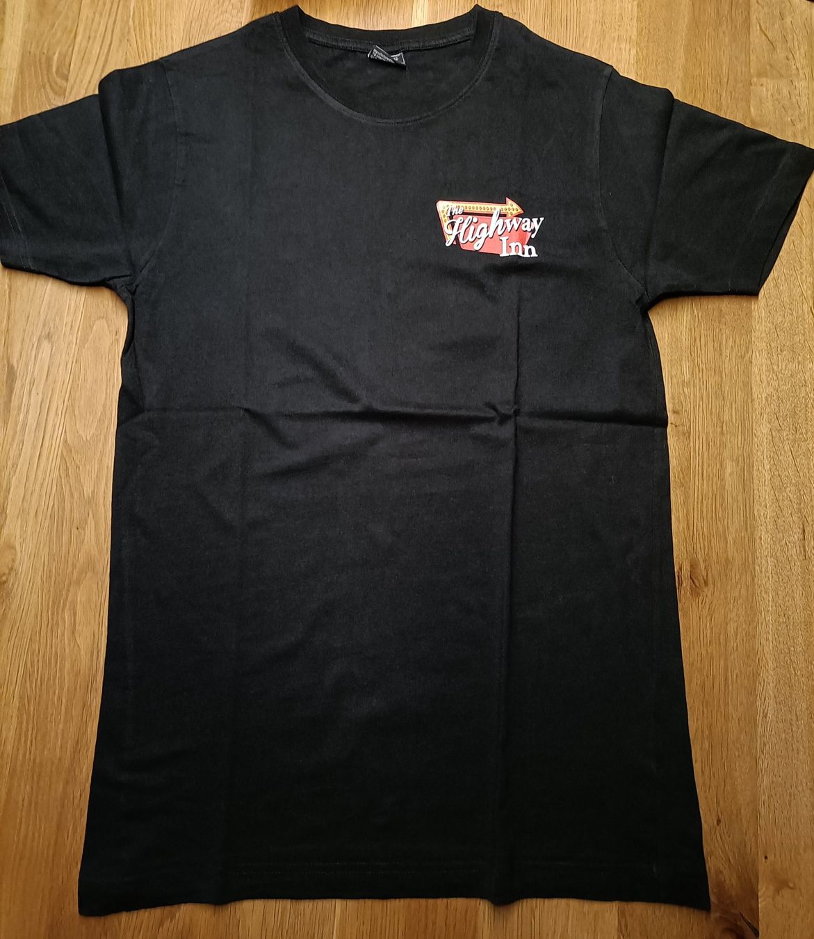 T-Shirts: Mister Tee T-Shirt Grösse M, schwarz – Gebraucht aus Rotkreuz von Dima8