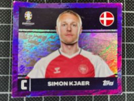 Topps UEFA EURO 2024 Simon Kjær DEN 2 Purple Parallel / Foil