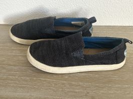 TOMS Schuhe, Grösse 33, ideal für den Frühling und Sommer!