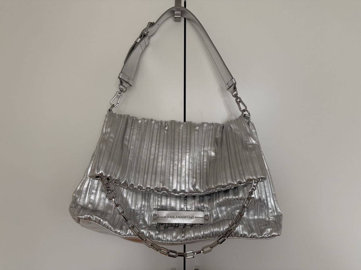 Karl Lagerfeld Borse da donna: Karl Lagerfeld Tasche in silber – Usato da Eglisau venduto da Nic1906