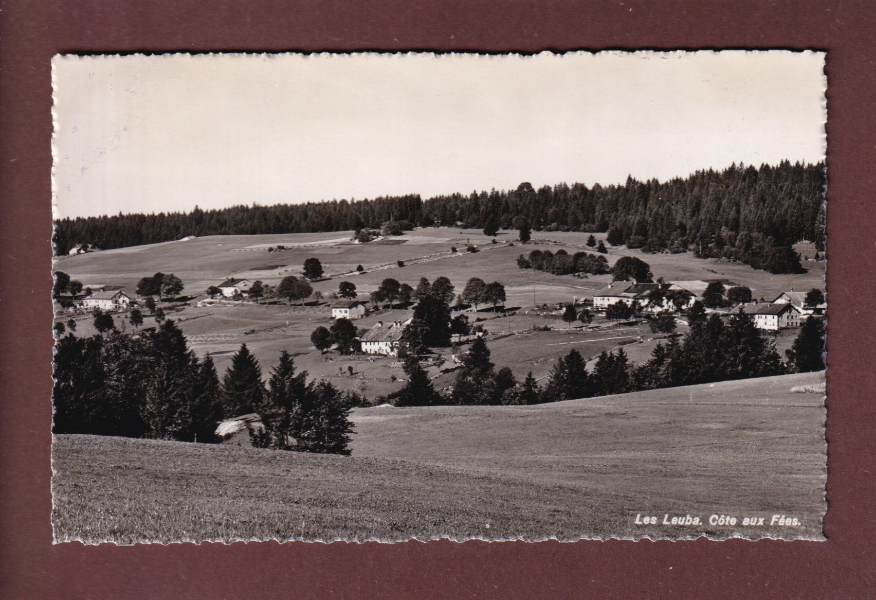 Cartes postales: CÔTE AUX FEES - Les Leubas – D'occasion à Pully par nicecards