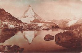 Zermatt VS Matterhorn mit Bergsee