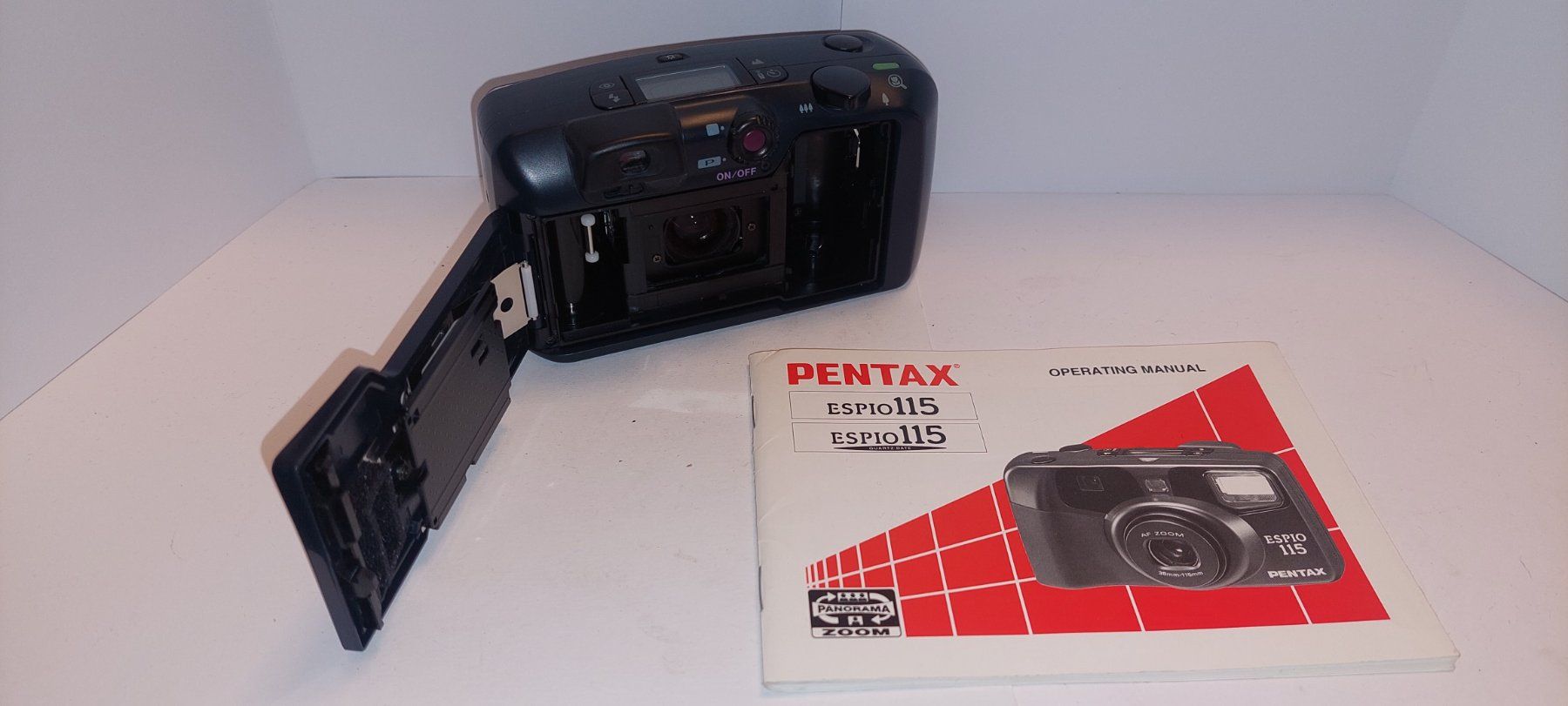 Pentax Fotocamera: Pentax Espio 35mm, Lots de deux cameras – Usato da Chapelle-s-Moudon venduto da gerryp 3