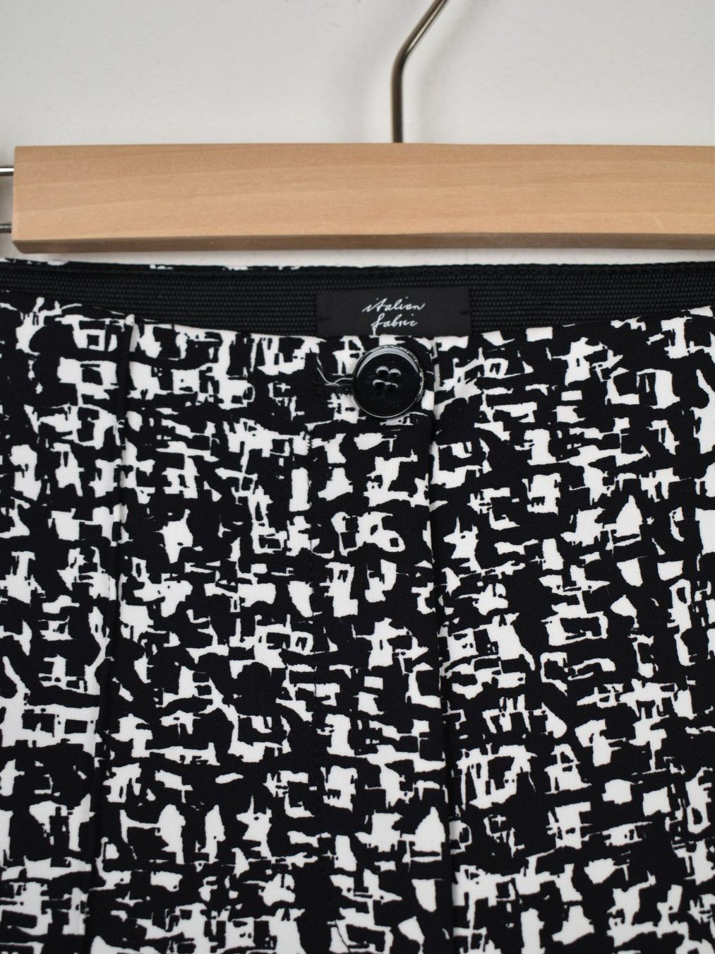 Marc Cain Hosen: Marc Cain Stretch Stoffhose Gr.38 (N3) – Gebraucht aus Nürensdorf von 2ND_STORY 1