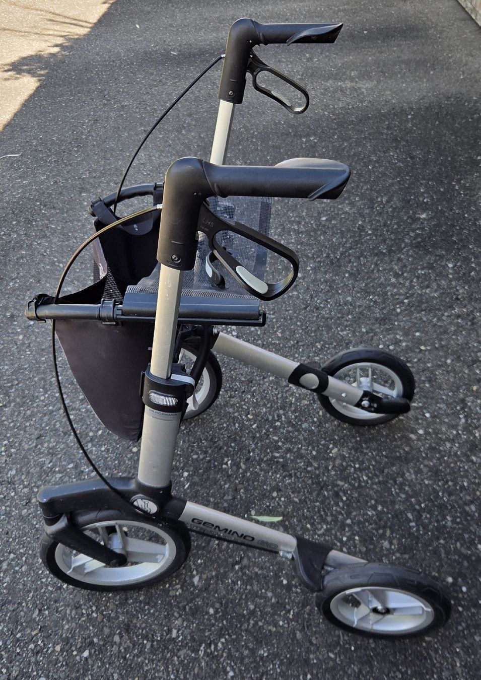 Ausili per la deambulazione: Gemino 60 Rollator – Usato da Bonau venduto da anzol 1