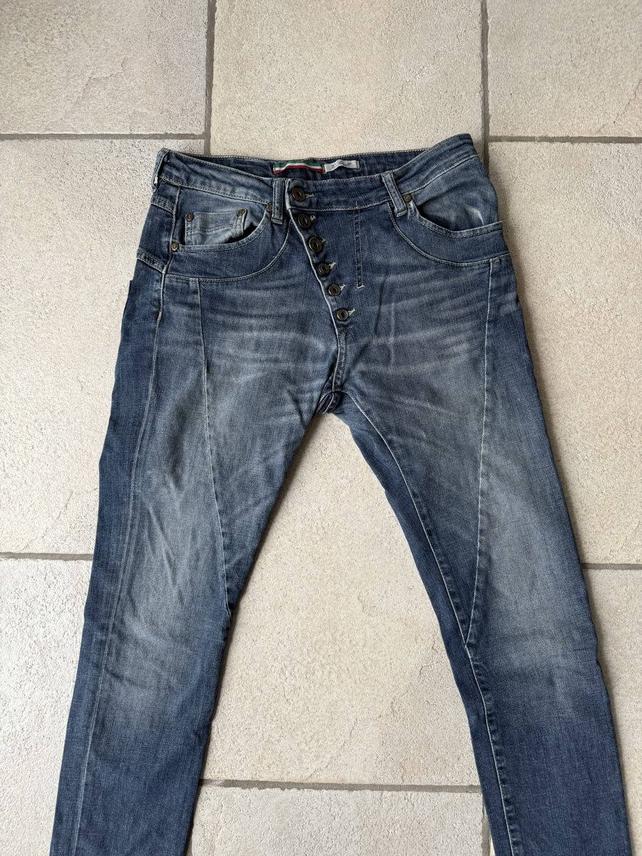 Please Jeans Pantaloni: 3 Paar Please Hosen – Usato da Ennetbaden venduto da Ansano 3