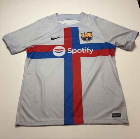 Fussballtrikot FC Barcelona Nike grau neuwertig 22/23