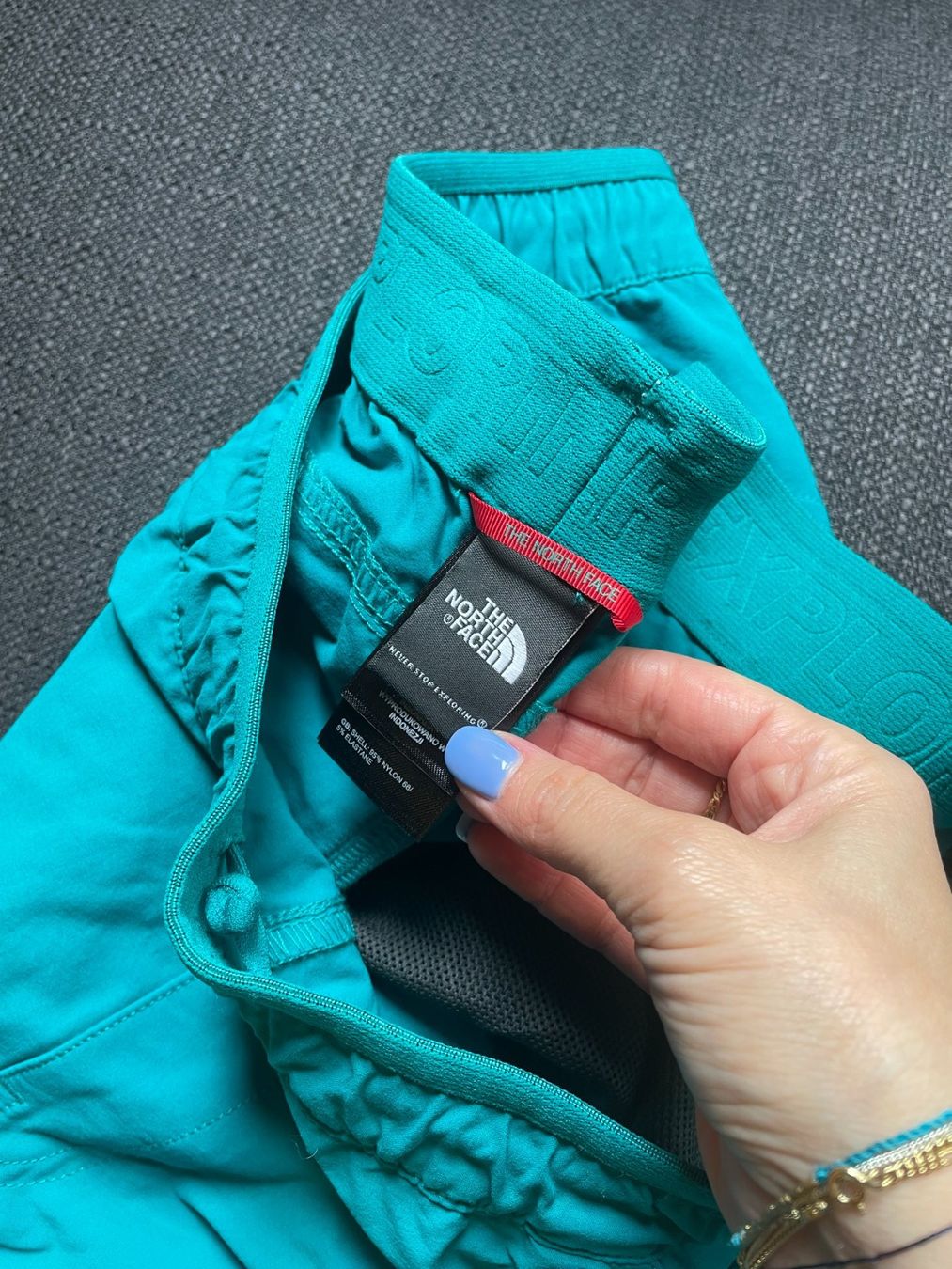 North Face Pantaloni: Pantaloni North Face – Nuovo (secondo la descrizione) da Meilen venduto da val_tsv8 2