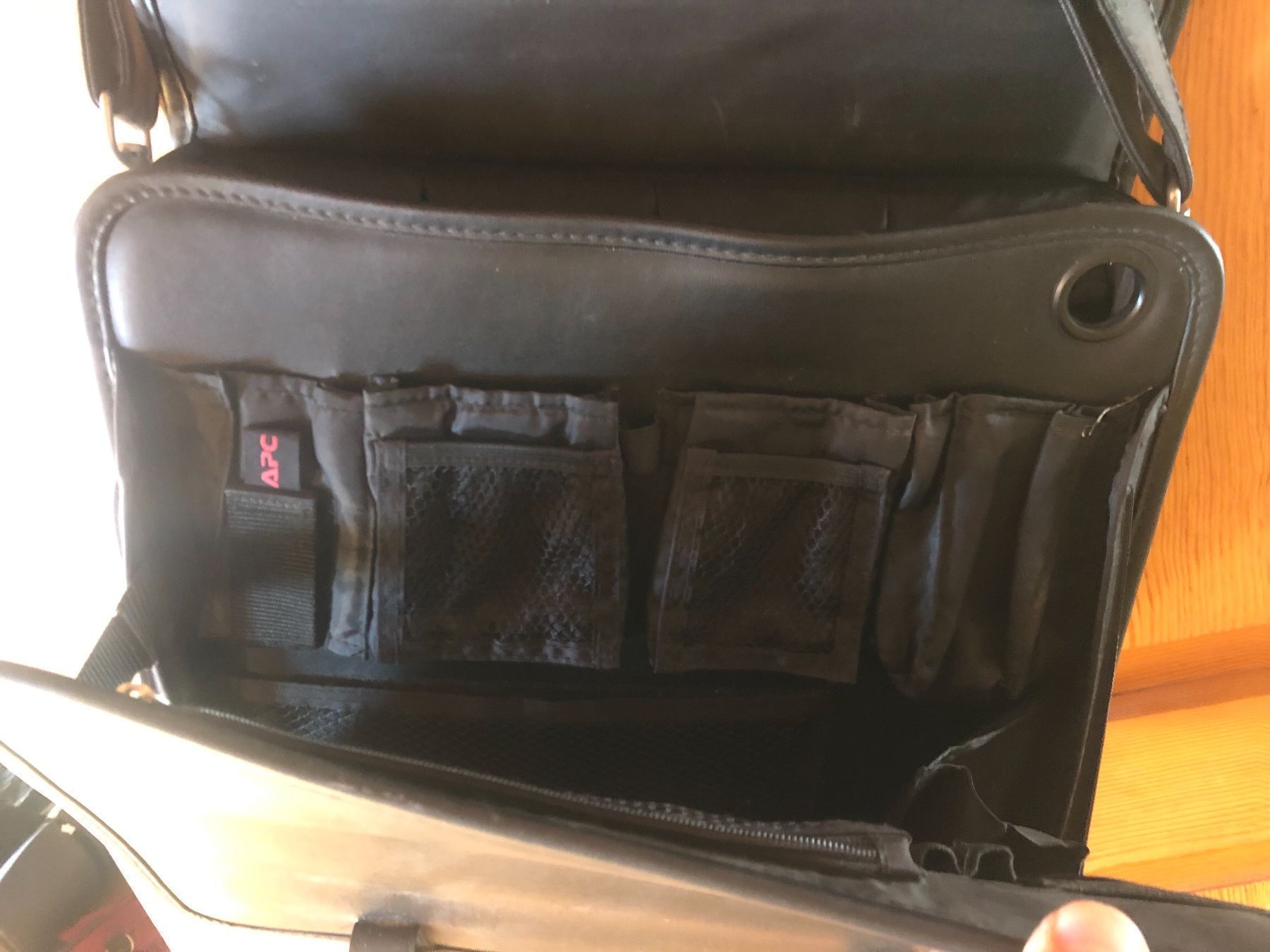 Apc Taschen: APC Ledertasche – Gebraucht aus Trin von gumalcan 2
